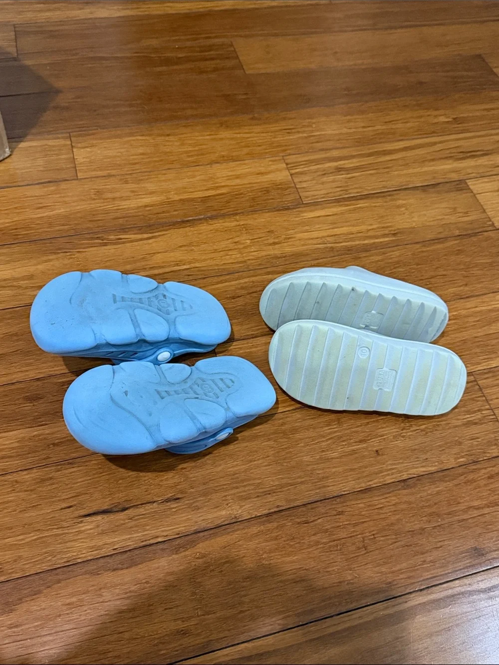 Bundle 2x Kids Blue Slip-On Clogs and White Slide Sandals size 10